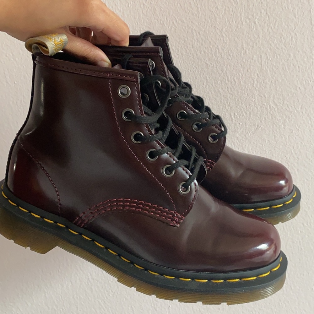 Vegan Dr Martens (Size 6)